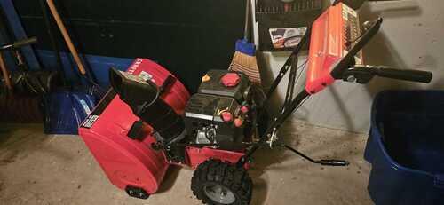 Craftsman 24 inch snowblower SB400 | bismarck, ND