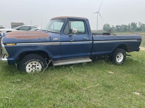 (2) 1979 Ford Pickups | Kintyre, ND