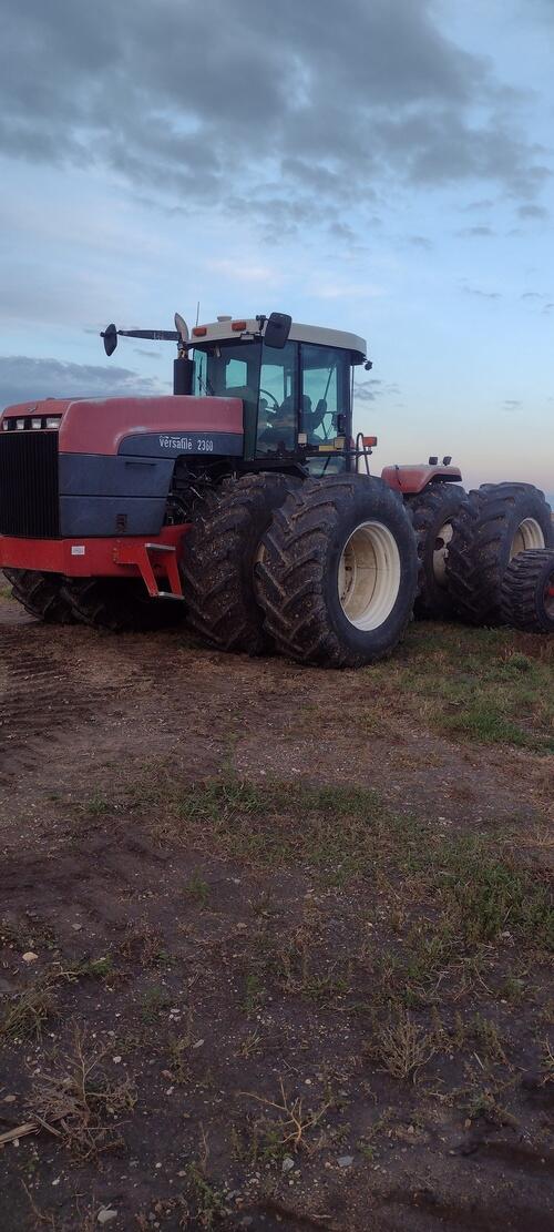 Buhler Versatile 2360 with powershift | Harvey, ND
