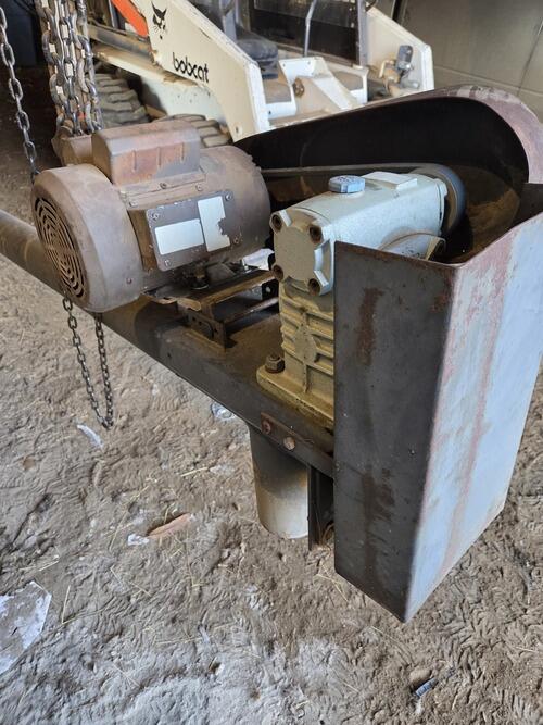 Heavy duty auger with 2 hp 220 v. Motor and speed reduction gear box ...