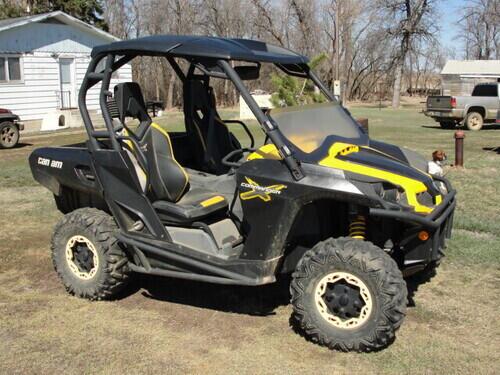 For Sale: 2011 Can Am Commander X. 1000 cc. Good condition. Radial ...
