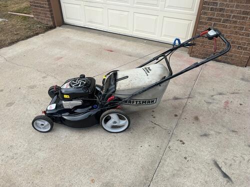 Craftsman Self Propelled Lawnmower for sale in Dickinson. 6.75 HP