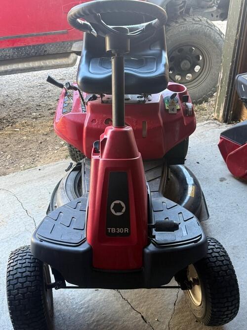 Troy Rakes Troy Bilt TB30R riding lawn mower w/pull behind thatcher rake and a ...
