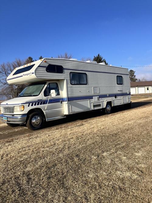 Ford Diamond Gt Rv 1992 28 passport motor home. Ford E-350 7.5 gas engine Automatic ...